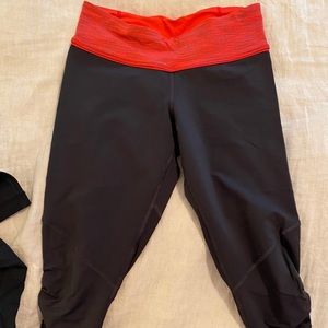 Lululemon Crop Pants - red/grey
